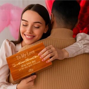 🔥⏭️NWOT Handmade Engraved "To My Love" Wooden Latch Keepsake Box